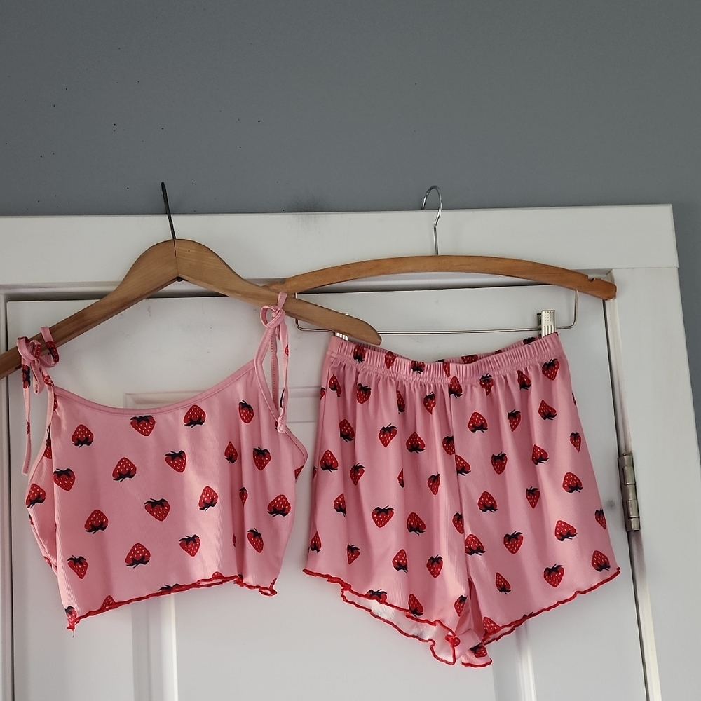 Strawberry Print Pink Sleepwear Set